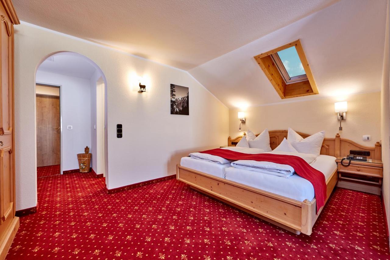 Hotel Franziska Mittenwald Buitenkant foto