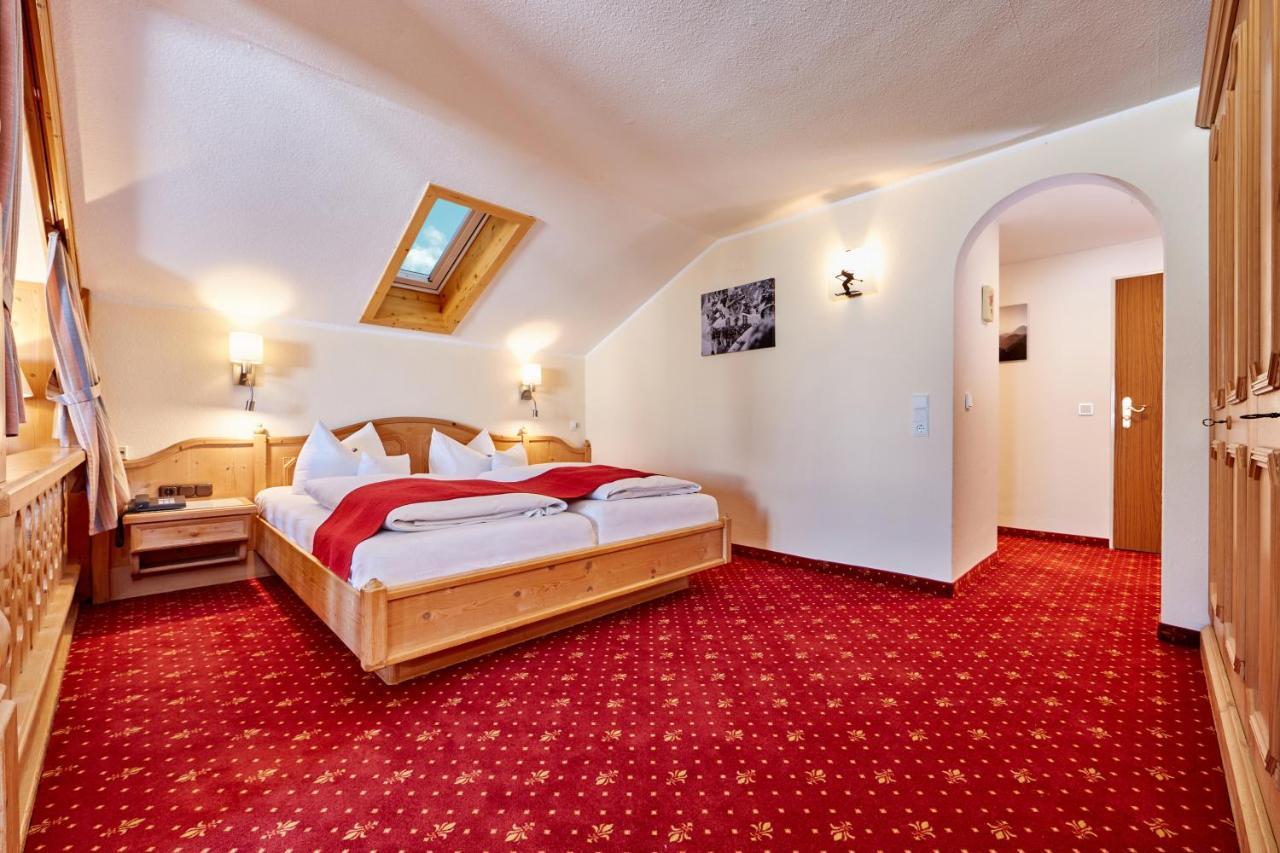 Hotel Franziska Mittenwald Buitenkant foto